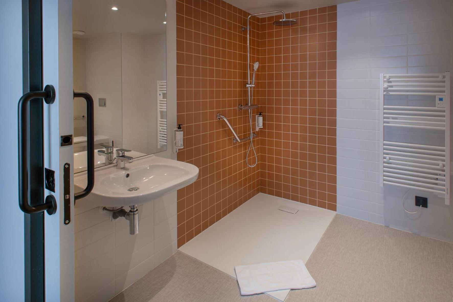 Sevenline Purpan Toulouse Exterior foto